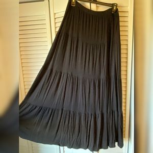 St John’s Bay Large maxi skirt black